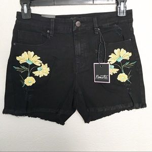 Nanette Lepore | NWT Embroidered Floral Shorts